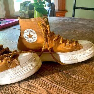 Honey platform Converse :-)